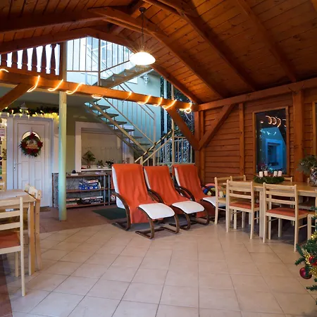 Pensiune Toldi Panzio 3*